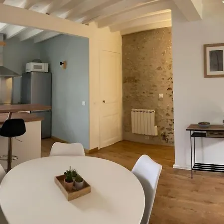 Tiny Paradise - 2 Bedrooms Apartment Montigny-sur-Loing Exterior foto