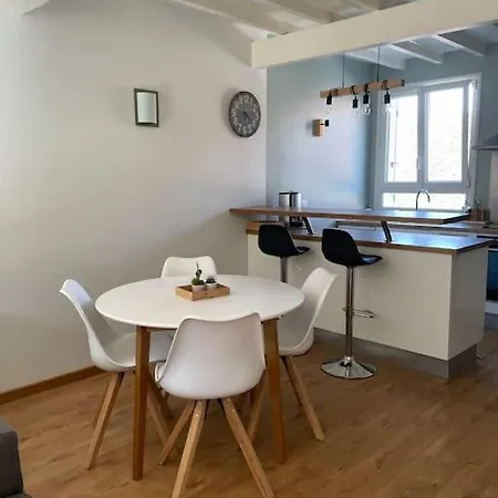 Tiny Paradise - 2 Bedrooms Apartment Montigny-sur-Loing Exterior foto